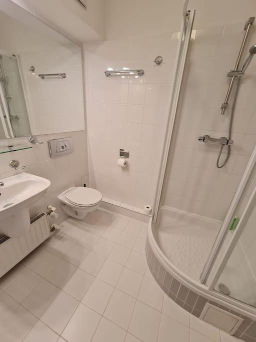10Q - Z6 Apartament 803 Варшава Экстерьер фото