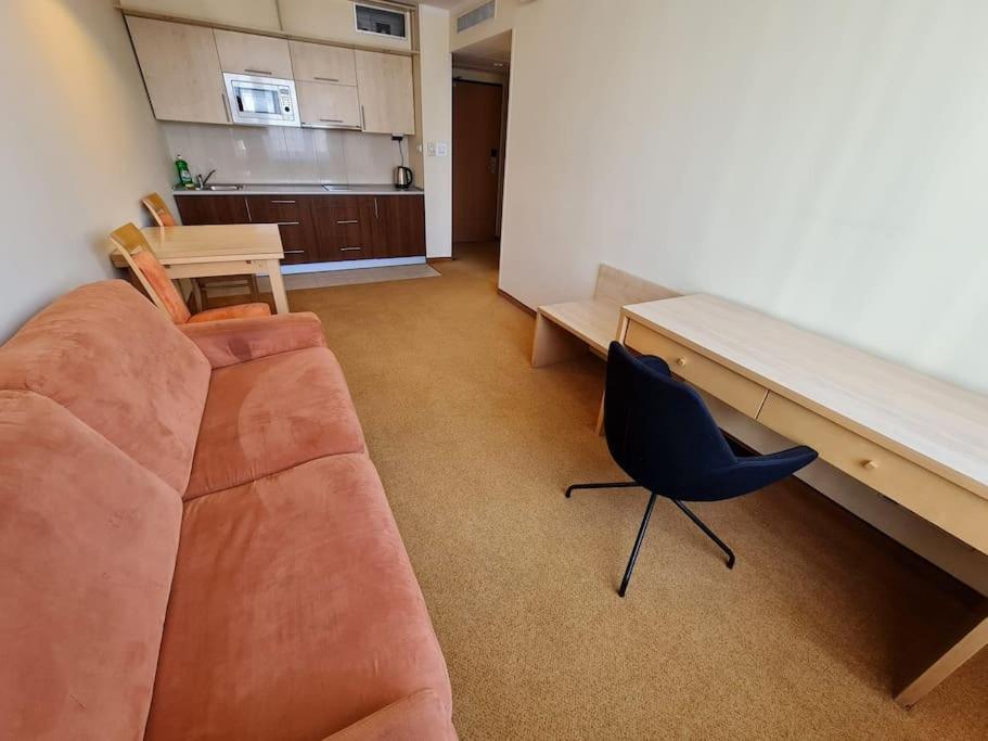 10Q - Z6 Apartament 803 Варшава Экстерьер фото